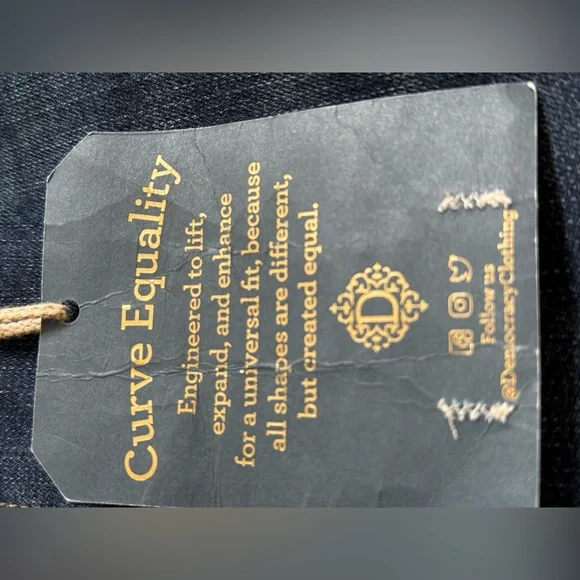 Democracy Dark Wash Wide Leg Jeans - Picture 4 of 4